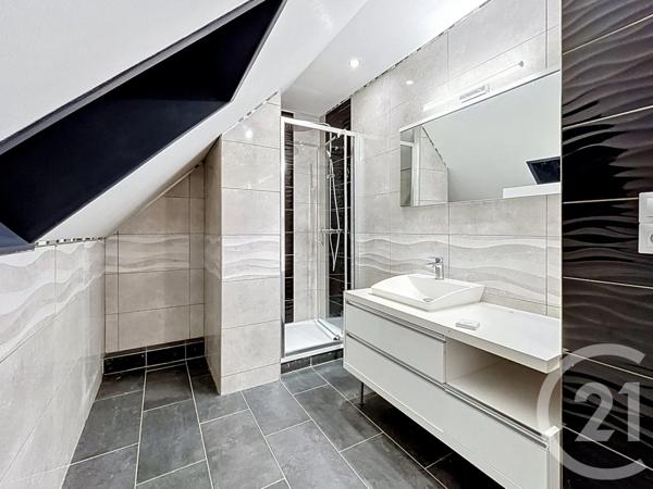 Maison à vendre  4 pièces - 80 m 2   ARGENTAN  - 61