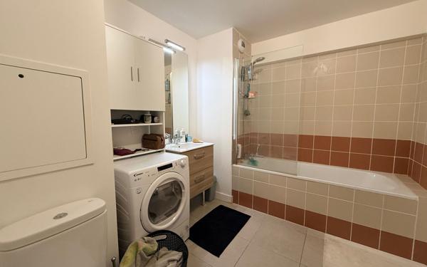 Appartement à louer    2 pièces •  Armentières