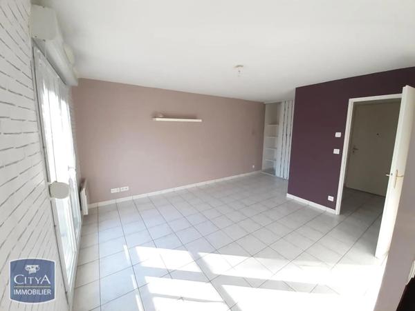 Appartement à louer 1 pièce 30.1m²