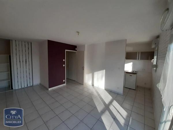 Appartement à louer 1 pièce 30.1m²