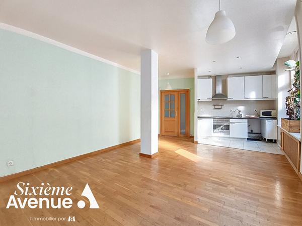 Appartement 3 pièces 153.86 m2