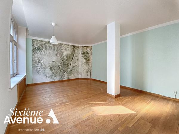 Appartement 3 pièces 153.86 m2