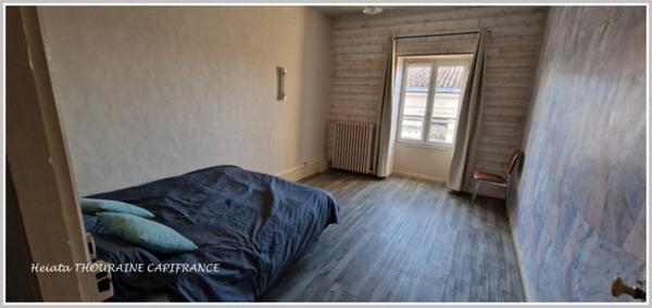 à vendre SAINT MAIXENT L'ECOLE (79) propriété P12 de 446 m² - Terrain de 2 152 m²