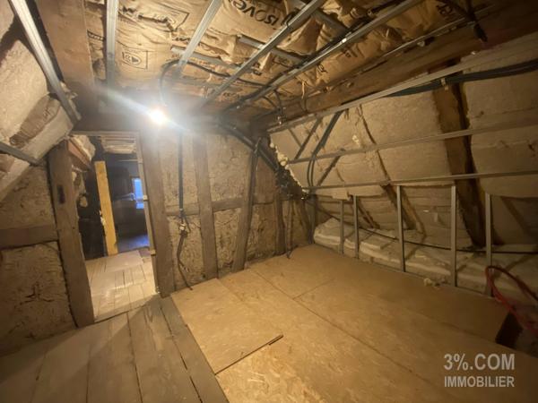 3%COM Maison alsacienne en cours de rénovation Hochfelden (67270)