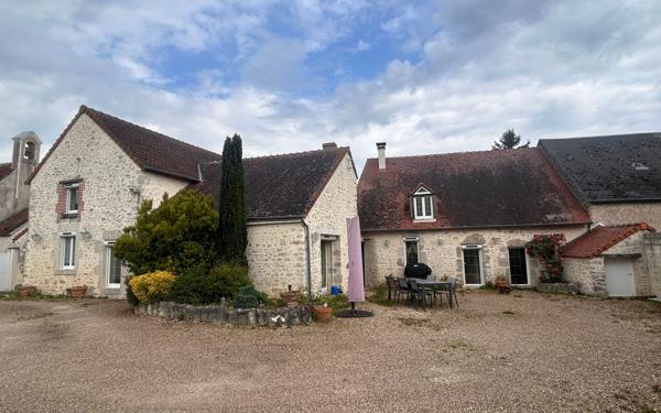 Maison à vendre    5 pièces •  Mer