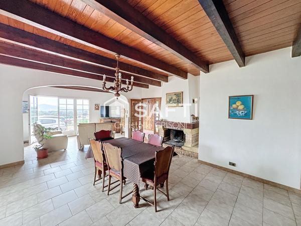 MAISON DE PLAIN-PIED À ALATA, SECTEUR TROVA .