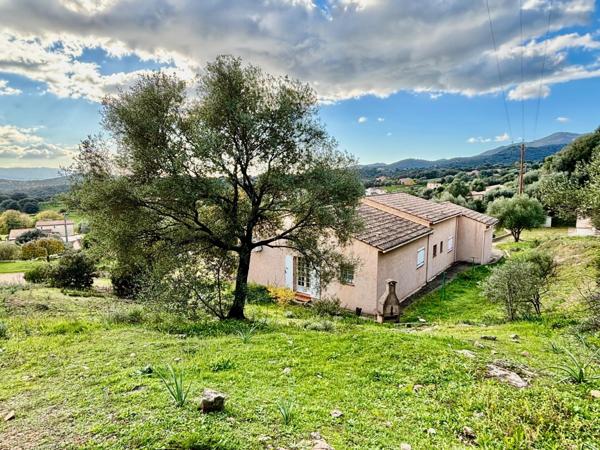 MAISON DE PLAIN-PIED À ALATA, SECTEUR TROVA .