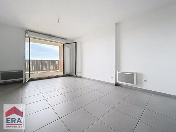 Marseille 14e  Haut du Merlan - T2 de 40 m² avec terrasse et 2 places de stationnement
