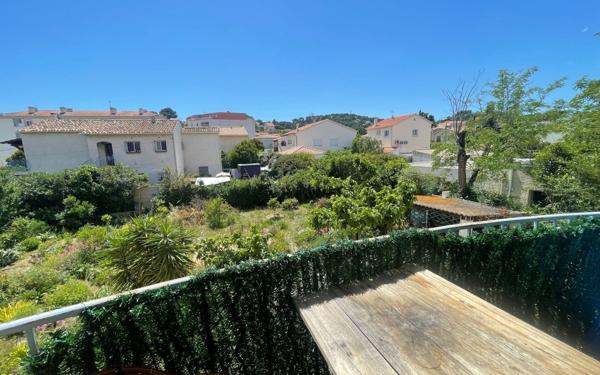 Appartement à vendre    3 pièces • 75 m2 La Seyne-sur-Mer