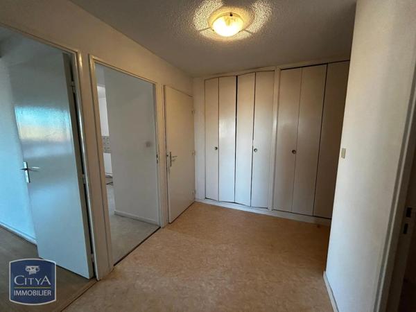 Appartement à louer 3 pièces 64.79m²