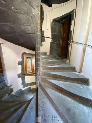 Plateau Central ? Élégant appartement de 98 m² au charme de l'ancien