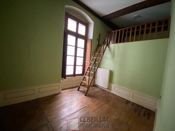 Plateau Central ? Élégant appartement de 98 m² au charme de l'ancien
