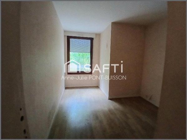 Rez-de-jardin avec terrasse