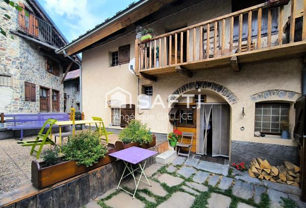 Maison T4 de village avec jardin/garage- le Monêtier-Les-Bains