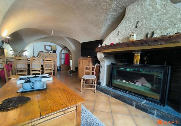 Maison T4 de village avec jardin/garage- le Monêtier-Les-Bains