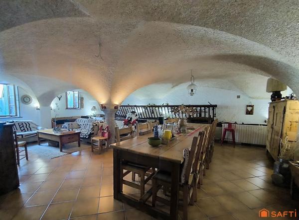 Maison T4 de village avec jardin/garage- le Monêtier-Les-Bains