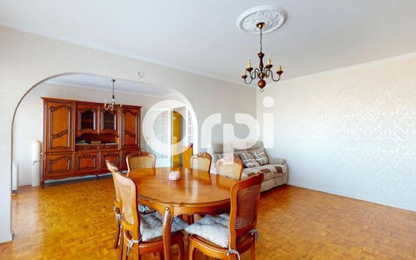 Appartement à vendre    3 pièces • 70,59 m2 Bron