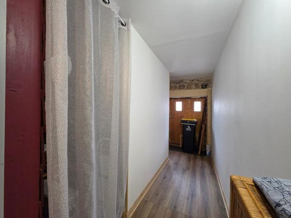 Maison à TONNEVILLE, 50460 - 4 pièces 74m²