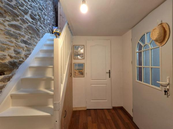 Maison à TONNEVILLE, 50460 - 4 pièces 74m²