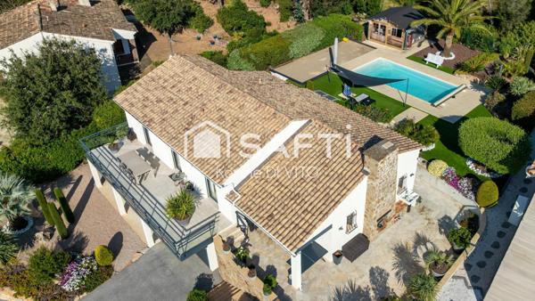Vue mer - Au calme - Piscine - Boulodrome - Garage et stationnement