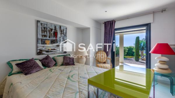 Vue mer - Au calme - Piscine - Boulodrome - Garage et stationnement