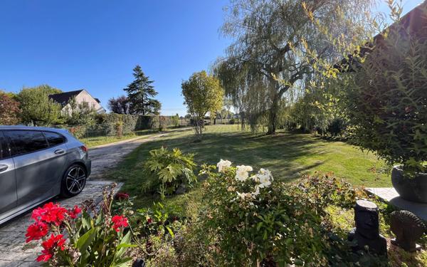 Maison à vendre    6 pièces •  Saint-Denis-en-Val