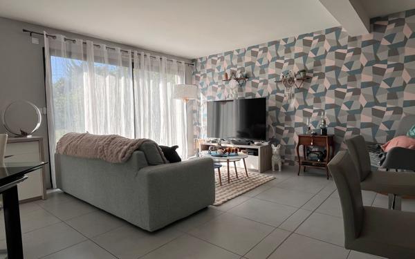 Maison à vendre    6 pièces •  Saint-Denis-en-Val