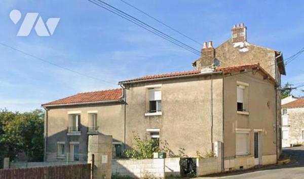 BOURG DE LATILLE - IMMEUBLE DE RAPPORT