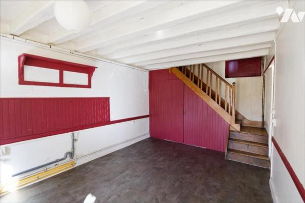 BOURG DE LATILLE - IMMEUBLE DE RAPPORT