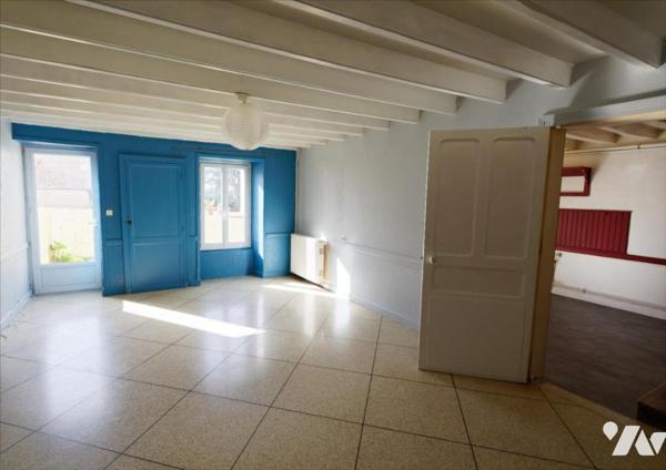 BOURG DE LATILLE - IMMEUBLE DE RAPPORT