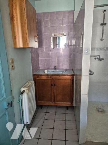 Maison à Vendre à Attichy (60350) (20min de COMPIEGNE et 25min de SOISSONS)
Maison à rénover d...