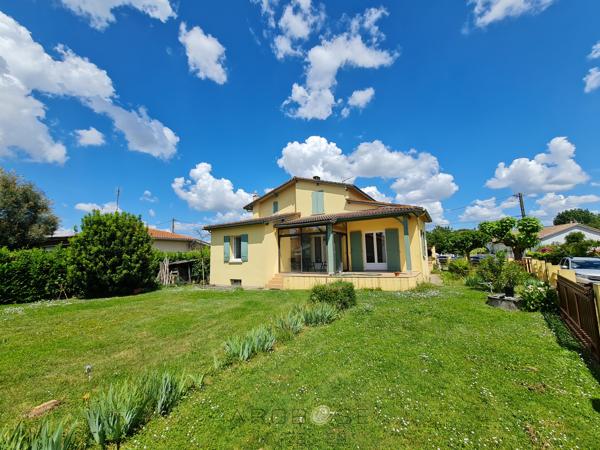 Maison familiale avec jardin
