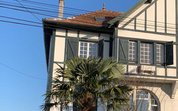 Maison à louer    7 pièces •  Bayonne