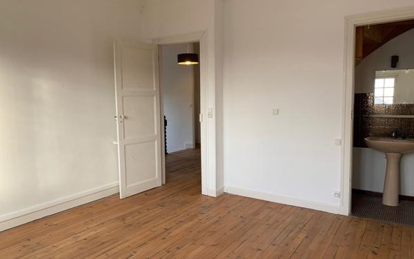 Maison à louer    7 pièces •  Bayonne