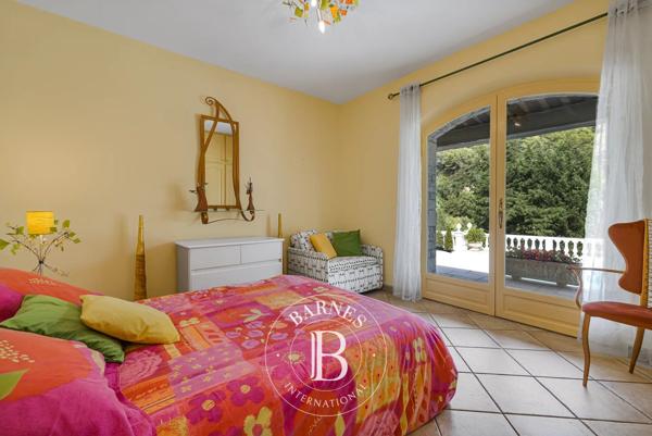 Cagnes-sur-Mer, Villa 4 Chambres -  215 m² à vendre