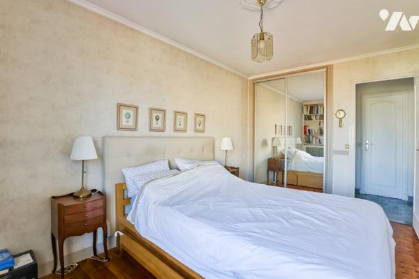 Nogent-sur-Marne : T3 en dernier étage avec balcon