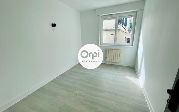 Appartement à louer    3 pièces •  Boulogne-sur-Mer