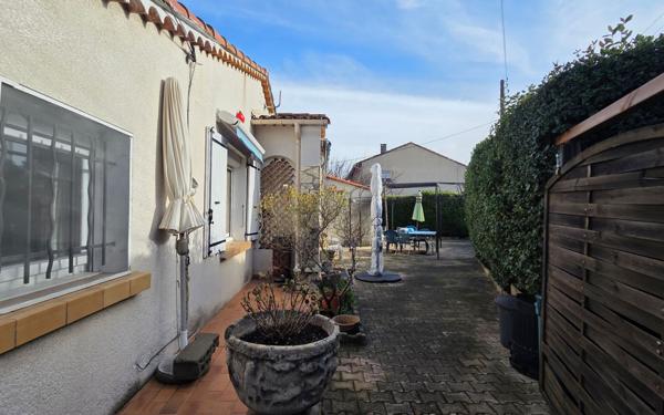 Maison à vendre    3 pièces •  Les Angles