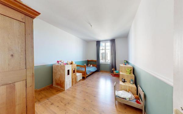 Maison à vendre    5 pièces •  Revigny-sur-Ornain