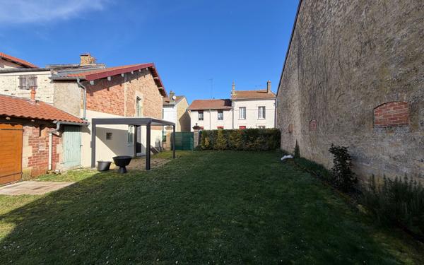 Maison à vendre    5 pièces •  Revigny-sur-Ornain