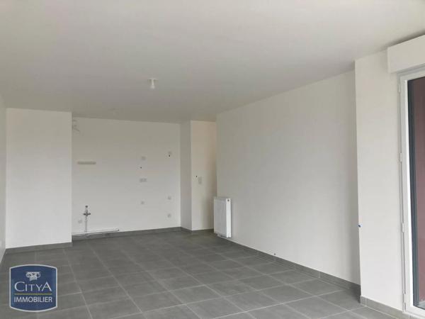 Appartement à louer 3 pièces 69.55m² Bordeaux (33800)