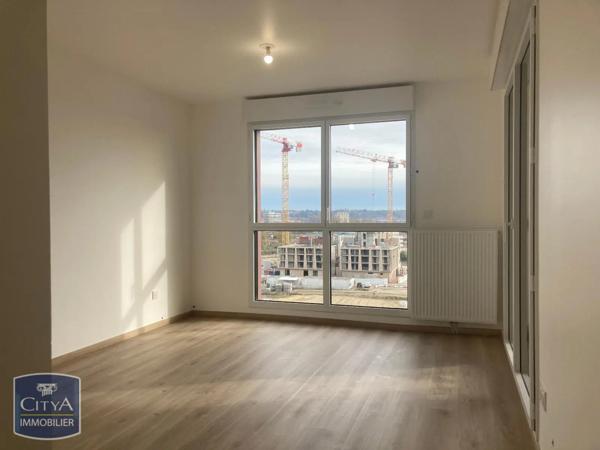 Appartement à louer 3 pièces 69.55m² Bordeaux (33800)