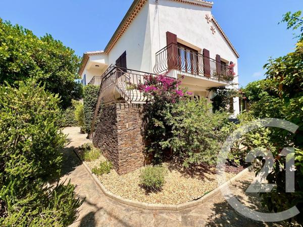 Maison à vendre  7 pièces - 184 m2 LA LONDE LES MAURES - 83