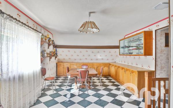 Maison à vendre    9 pièces • 163,40 m2 Gournay-en-Bray