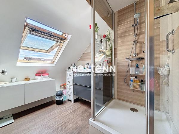 ISSY LES MOULINEAUX - Vente d'une maison en meulière avec jardin