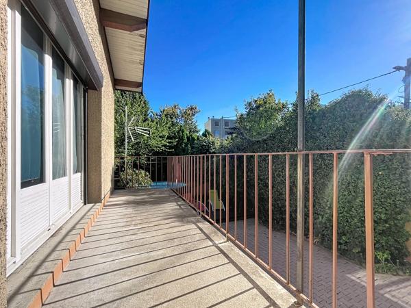 Maison de 93m32 avec dépendance