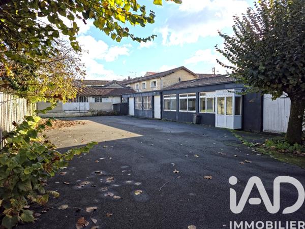 Immeuble à vendre 560 m² Cognac