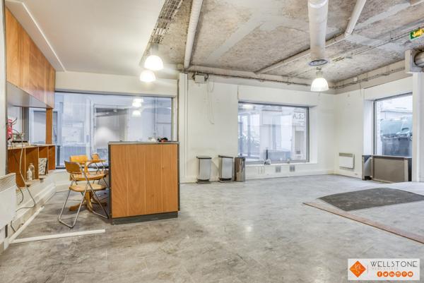 Bureaux à louer à PARIS 75002