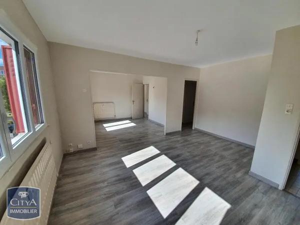 Appartement à louer 3 pièces 69m²