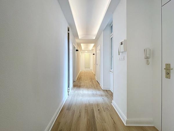BUREAUX à LOUER de 207 m²
